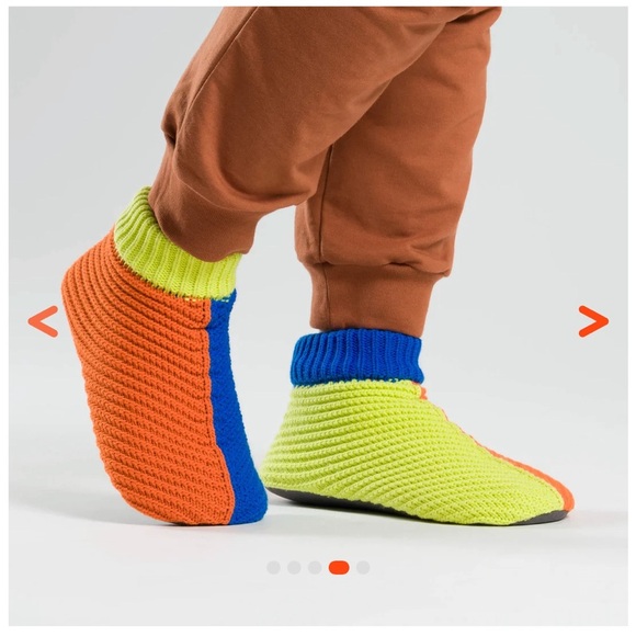 Verloop Mismatched Slipper Bootie Lime/Cobalt size S/M New with Tags! - Picture 13 of 14